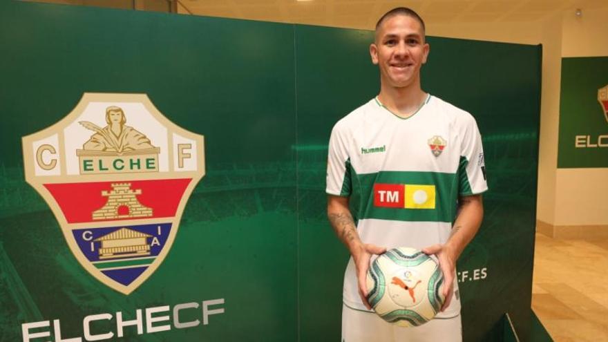 Danilo Ortiz, este jueves, durante su presentación oficial como jugador del Elche