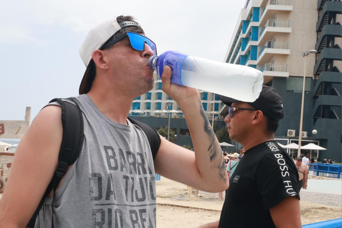 Alicante llega al punto álgido de la tercera ola de calor con calima y bochorno extremos