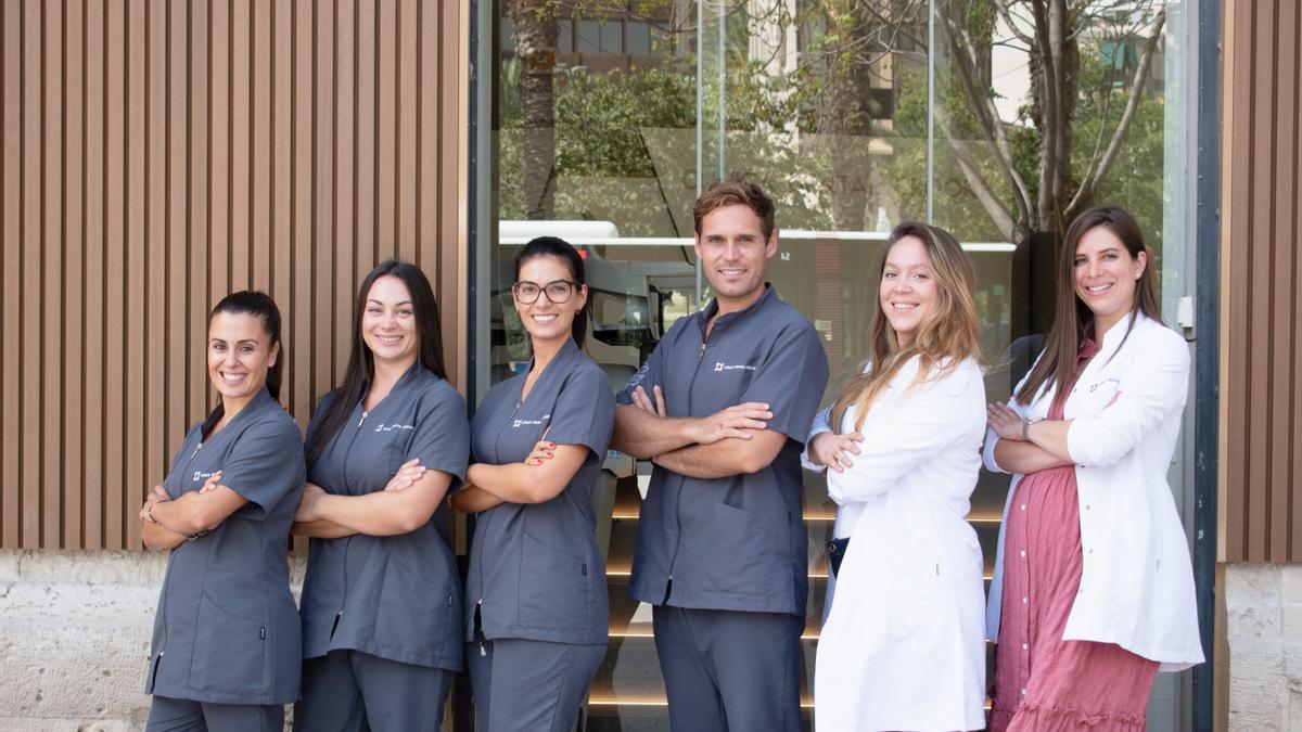 Equipo de la clínica Crooke Dental en Alicante.
