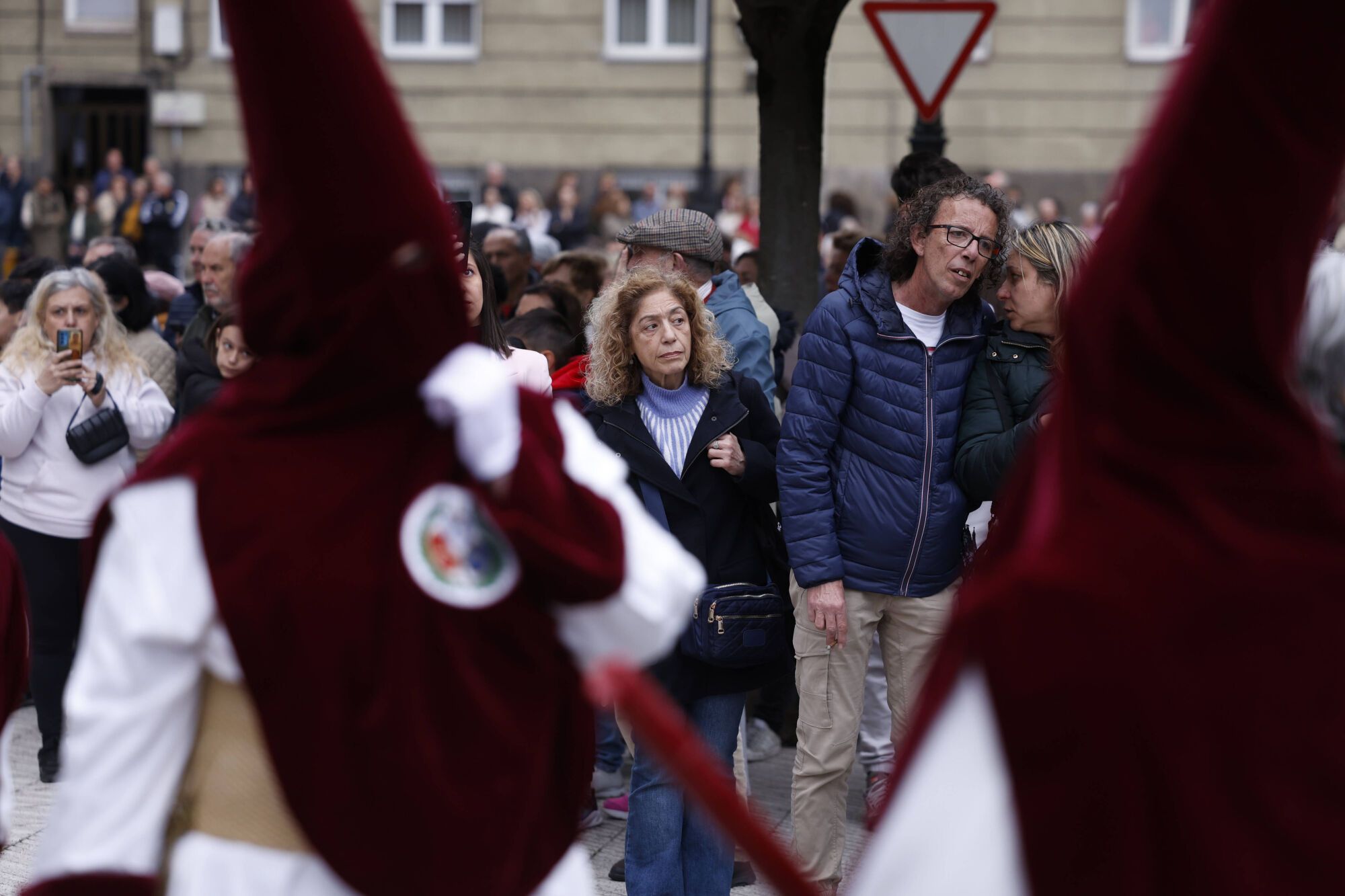 Iglesia de La Tenderina. Sale la procesión del Prendimiento