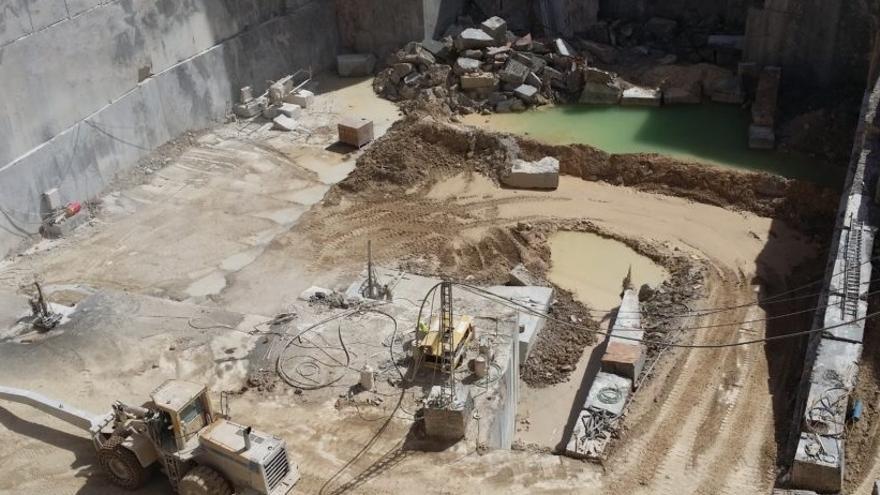 Una cantera dentro del término municipal de Jumilla