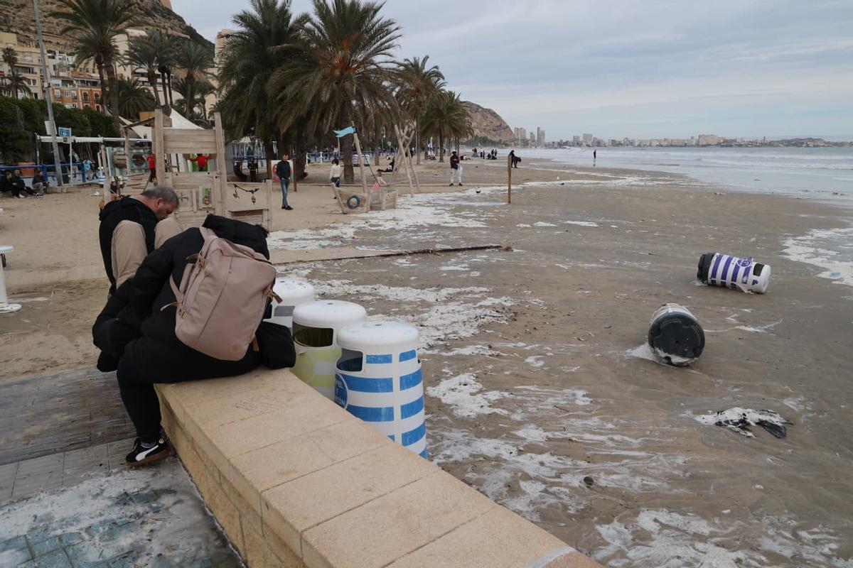 El temporal marítimo afecta al Postiguet