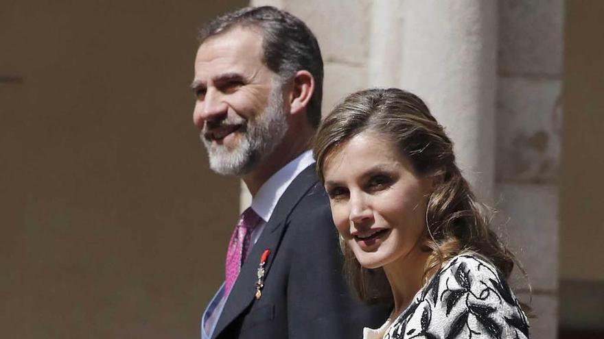 Letizia reina entre los tunos