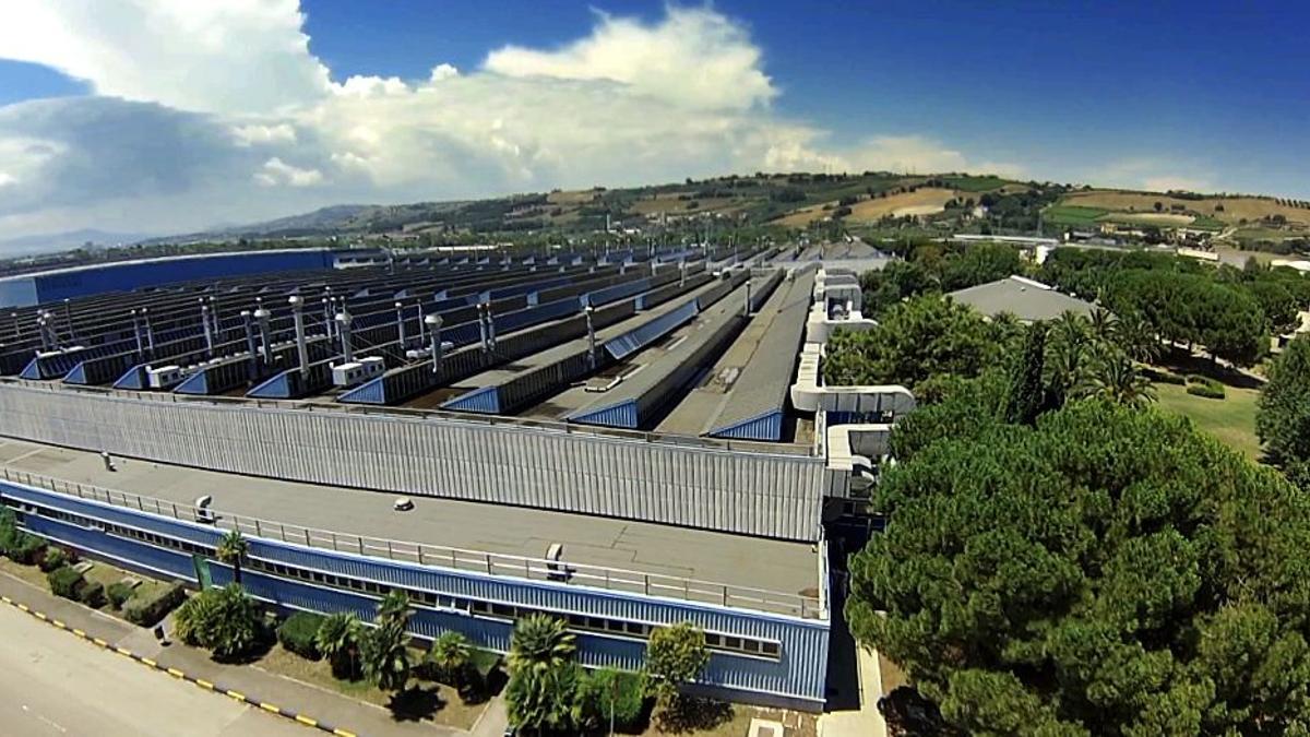 La compañía Stellantis creará una planta de baterías con ACC en Termoli, Italia.