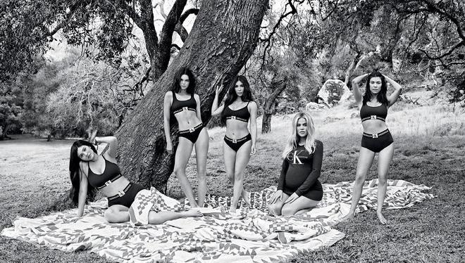 Las mujeres Kardashian en la nueva campaña de Calvin Klein