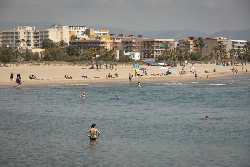 Canet d'En Berenguer: Una playa de postal a menos de 30 minutos de la capital del Turia