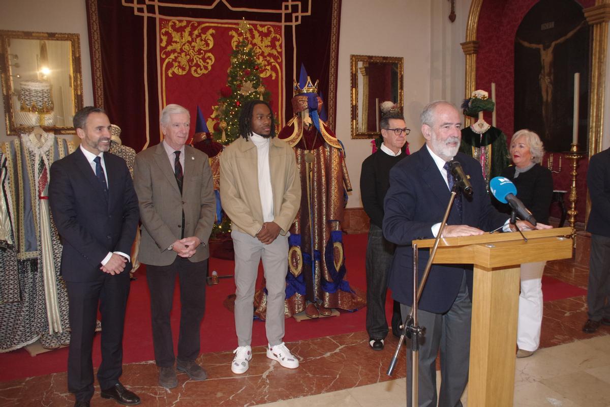 Nombramiento de los Reyes Magos de Oriente en la cabalgata de Málaga: Daniel Pérez, Arturo Fernández y Kendrick Perry