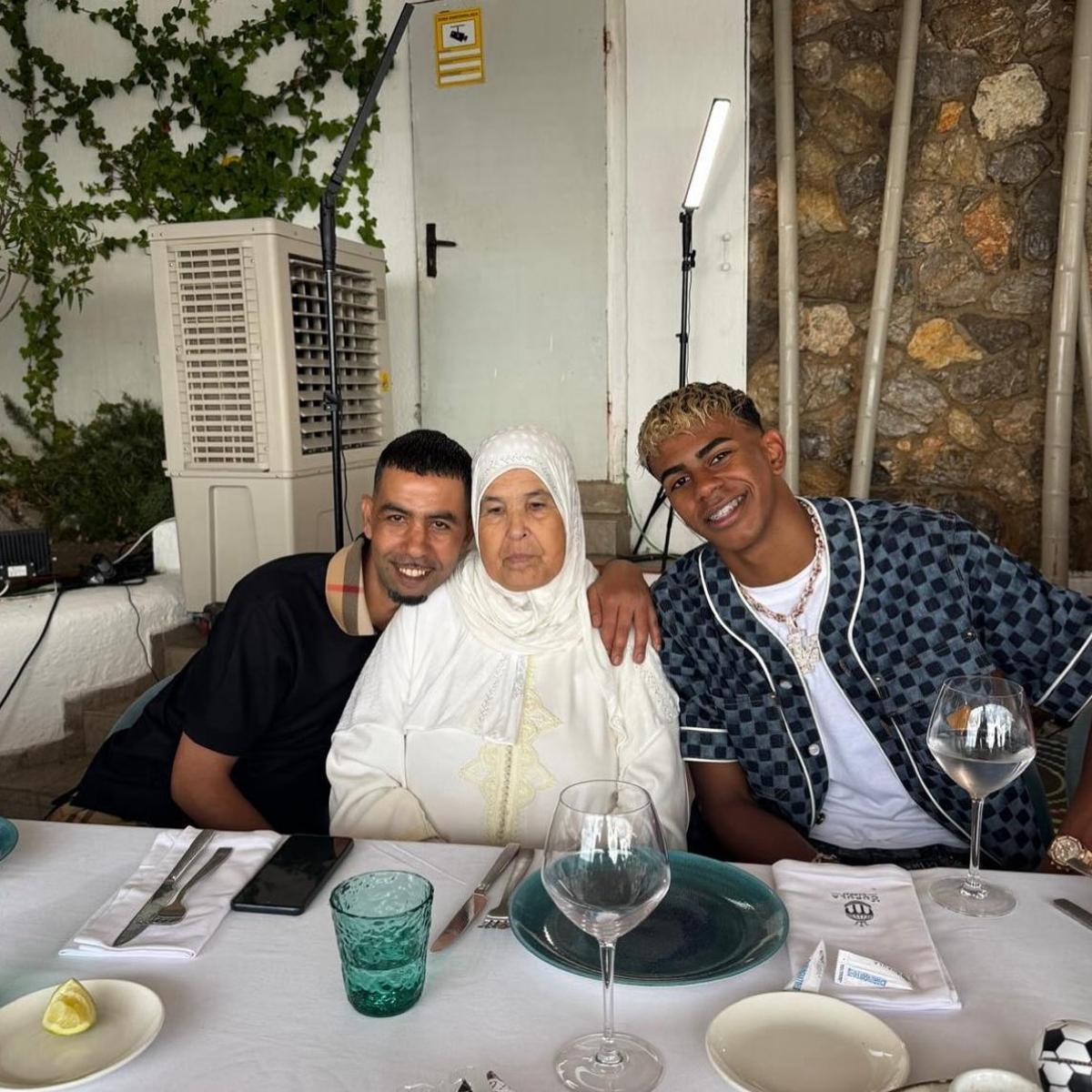 La fiesta de cumpleaños de Lamine (parte 1)