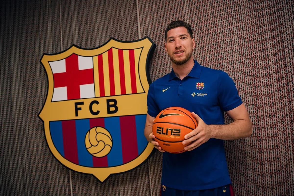 Parra ha ampliado su contrato hasta 2030 en su deseo de ganar títulos con el Barça