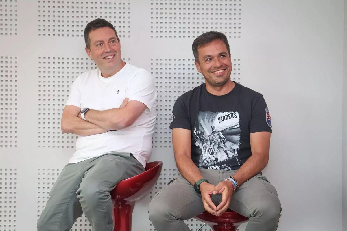 Por la derecha, Alfonso Baldomir y Rafa Bernal.