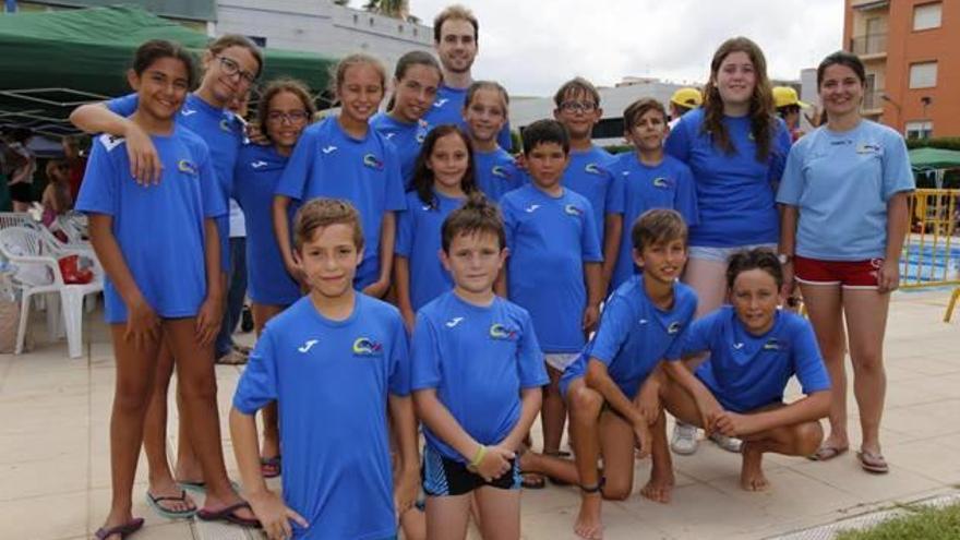 El Natació Xàtiva consigue tres  medallas en el Trofeu d&#039;Alzira