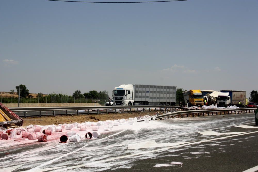 Accident entre 3 camions a l'A-2