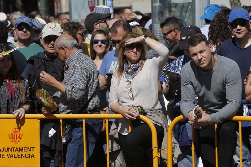 Búscate en la mascletà del 9 de marzo