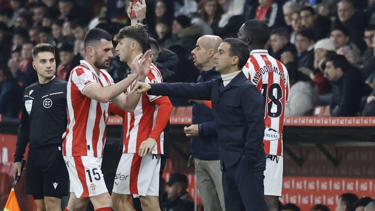 Borja Jiménez, durante el encuentro con el Valencia.