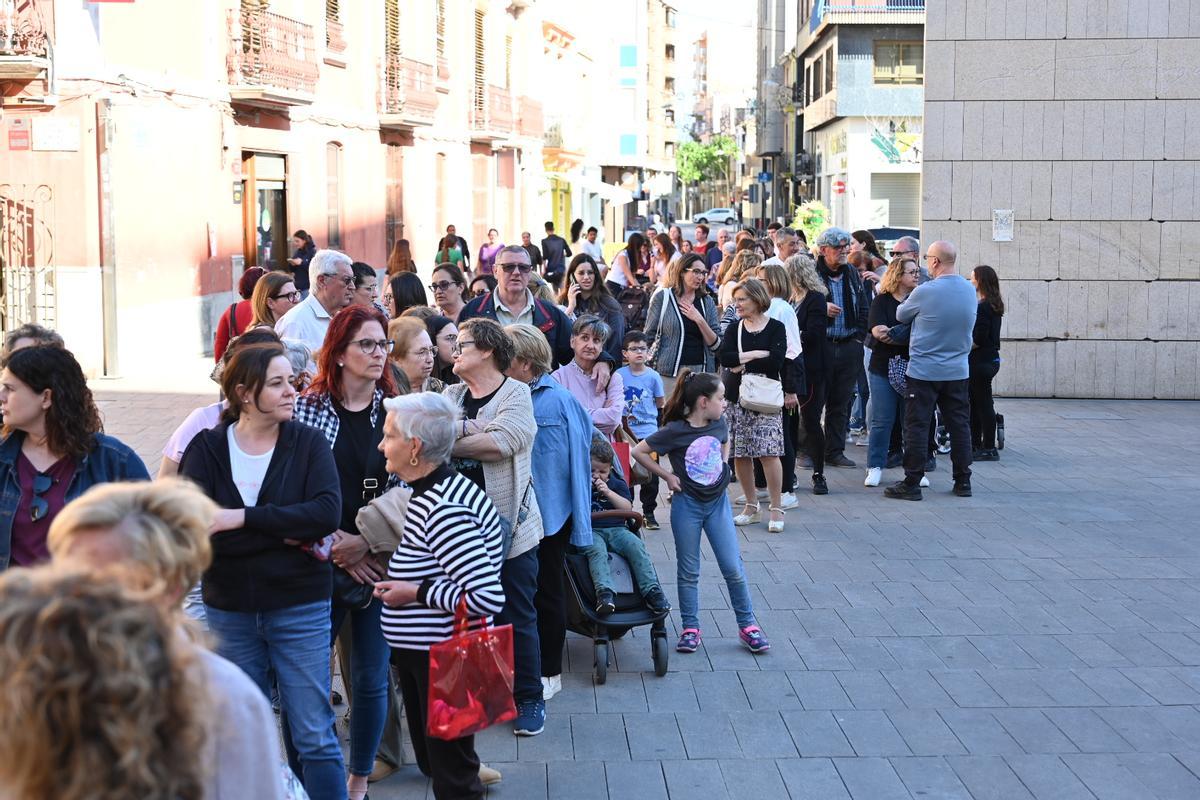 'Sold out' de récord en la venta de los tíquets para el 'allioli' de la Xulla de Vila-real