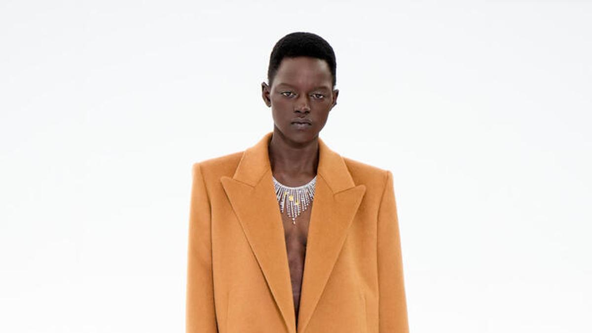 Fendi Couture - París - Alta costura - Otoño-Invierno 2022-2023