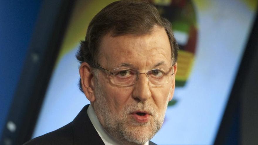 Rajoy, Merkel y Hollande celebran reuniones de urgencia