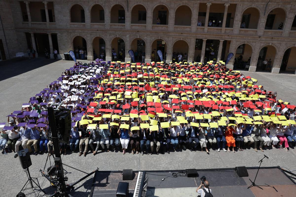 Un millar de escolares mallorquines reivindican el "valor cultural" de La Balanguera en la Misericòrdia de Palma