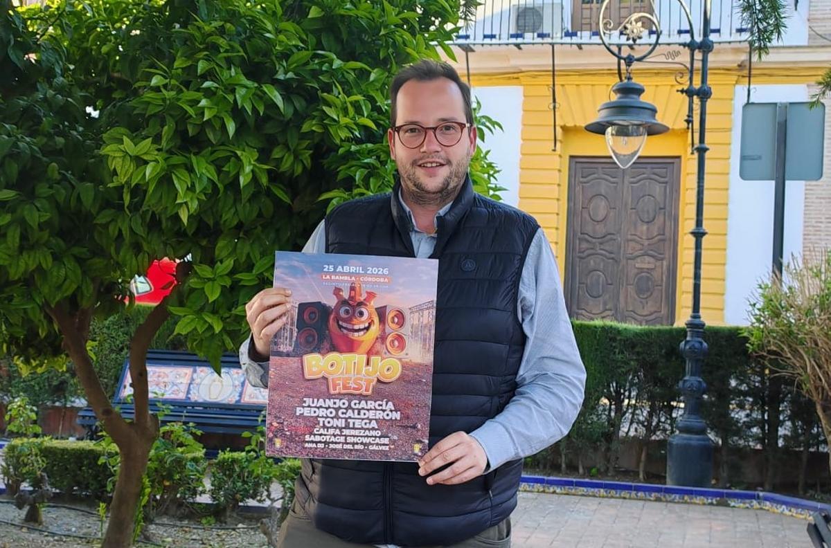 La Rambla acoge el Botijo Fest: once horas de música ininterrumpida con DJs nacionales e internacionales.
