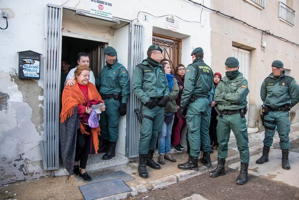 Desahuciada con 65 años, un hijo y dos nietos en Las Torres de Cotillas