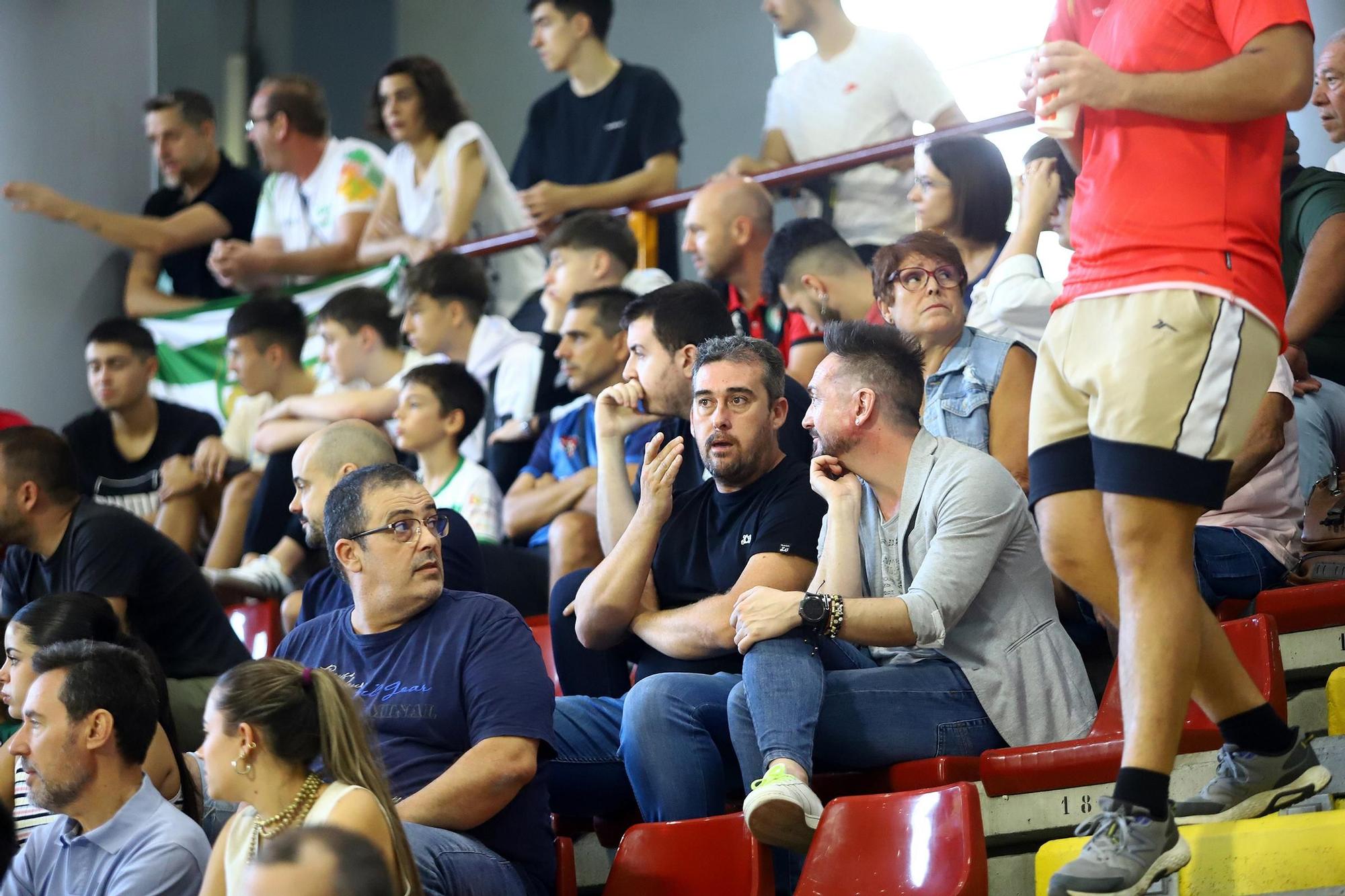 El derbi Córdoba Futsal B - Beconet Bujalance, en imágenes