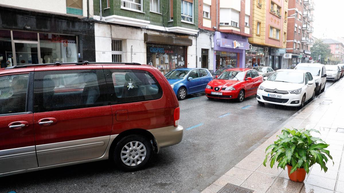 Coches en la zona azul.