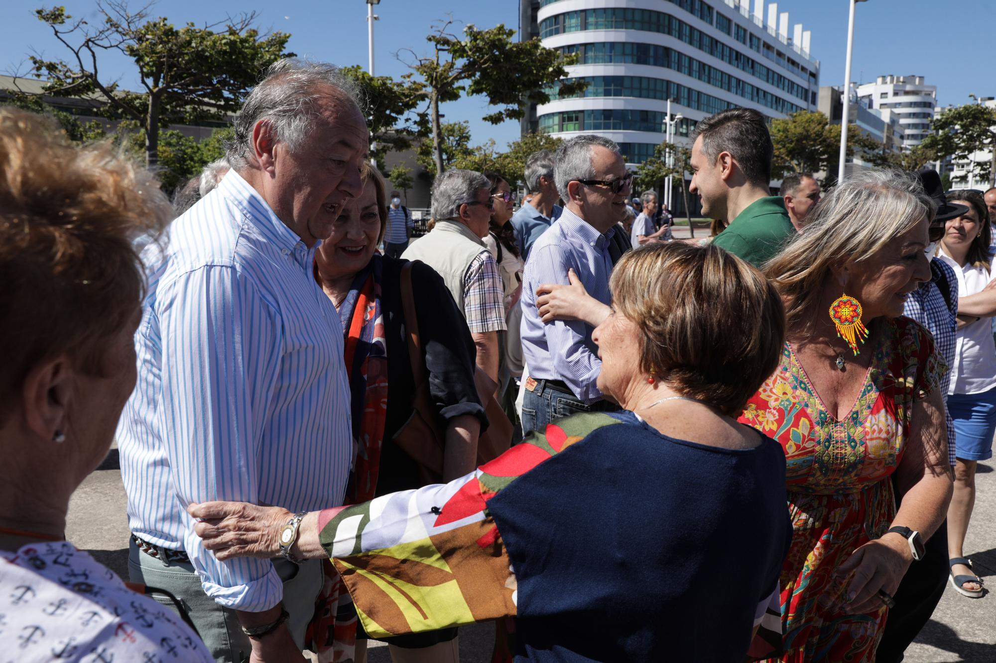 En imágenes: así fue el homenaje a Areces en Gijón