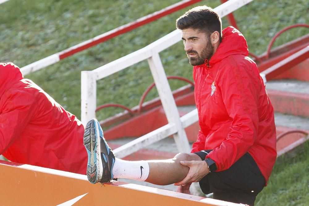 Entrenamiento del Sporting de Gijón con visita de Ángel María Villar