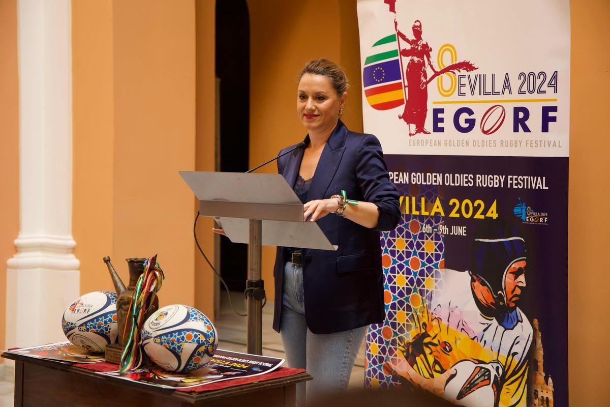 Minerva Salas en la presentación del European Golden Oldies Rugby Festival