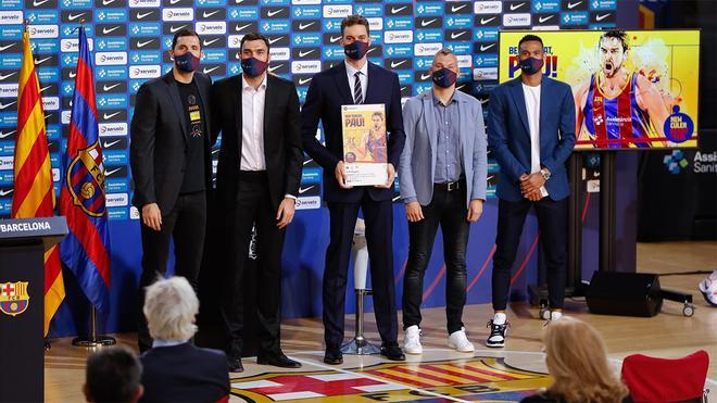 Pau Gasol, en su presentación con el Barça en el Palau