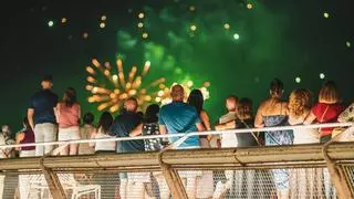 Mérida sella el "hasta el año que viene" a la Feria con un espectáculo pirotécnico que desata pasiones hasta en las redes