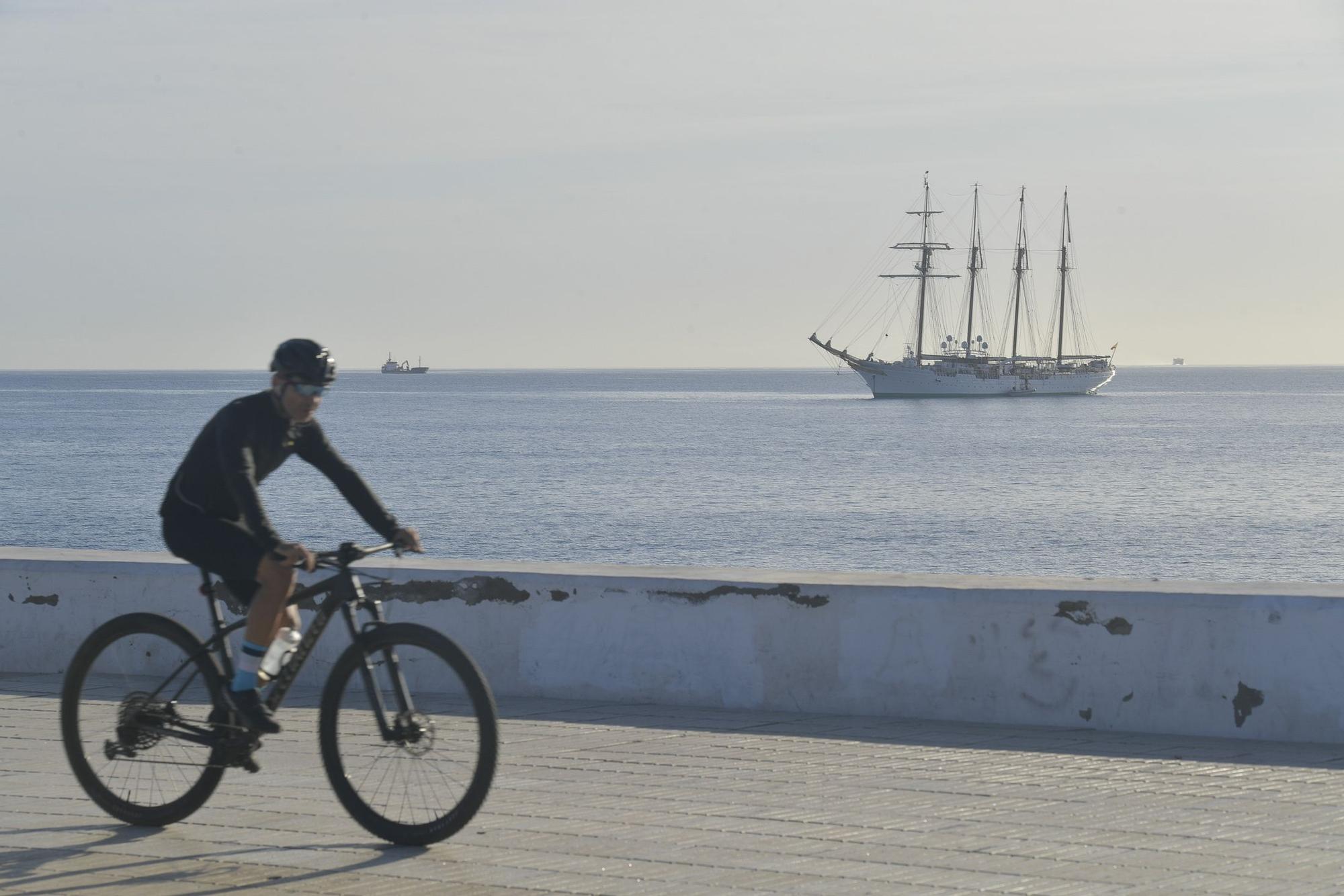 El buque 'Juan Sebastián Elcano' llega a Las Palmas de Gran Canaria