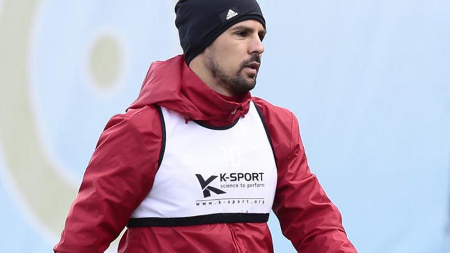 Nolito, durante el entrenamiento de hoy // A. IRAGO