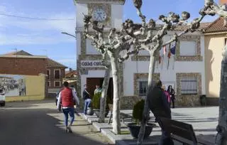 Burganes de Valverde pedirá cambios en el contrato con la promotora del parque fotovoltaico