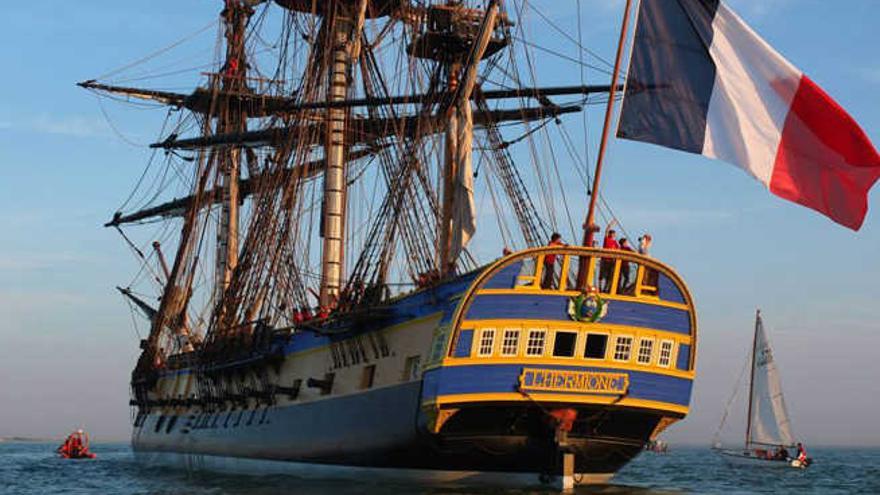 Las autoridades francesas negocian la escala de una réplica de la fragata &#039;L&#039;Hermione&#039; en La Luz