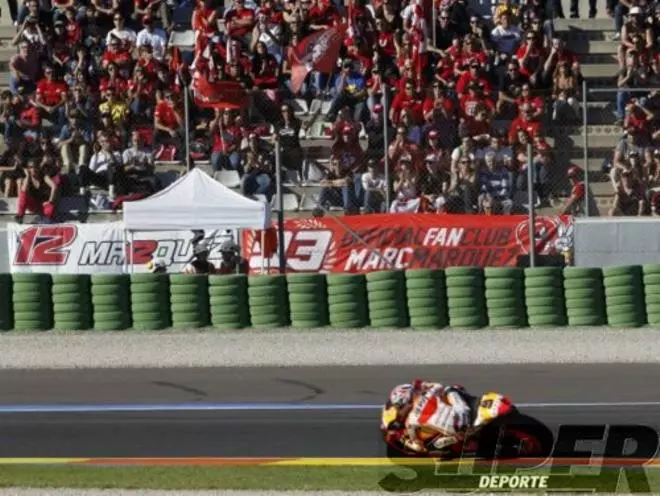 Las imágenes más espectaculares del GP de la Comunitat