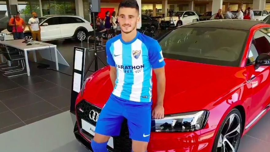 Juankar, en su presentación en el concesionario SAFA Motor