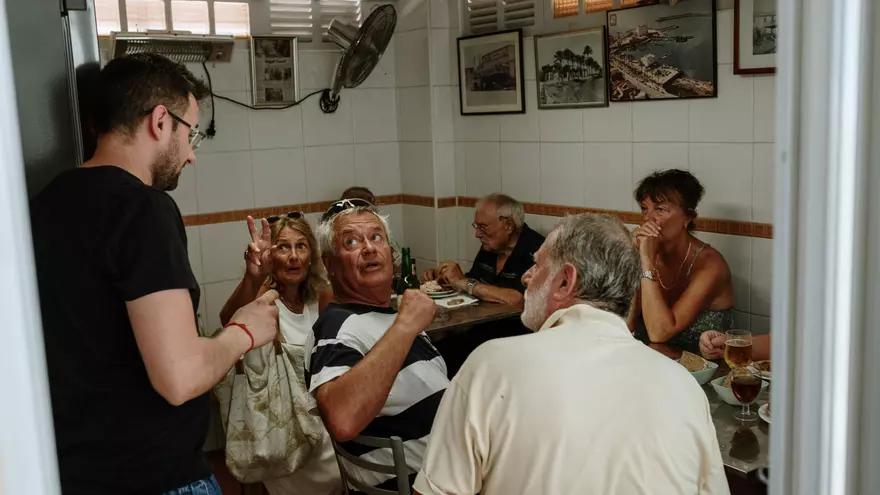 VÍDEO | Ca Na Martina, en el mercado de Pere Garau: «El ‘variat’ lo llevamos en las venas»