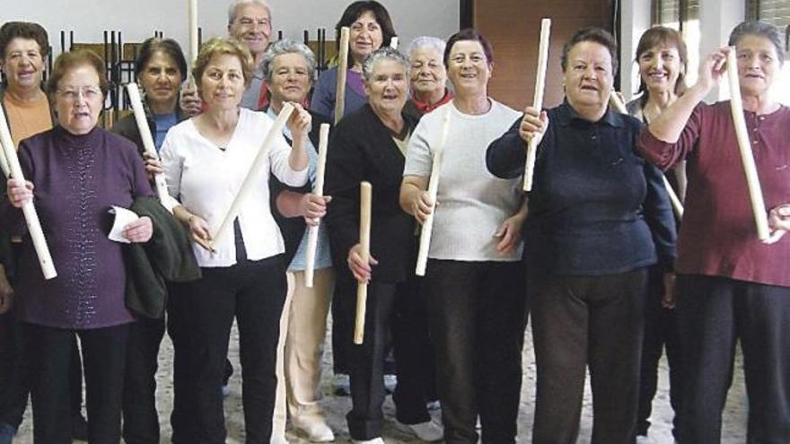 Otro grupo de Santa María posando para esta fotografía.