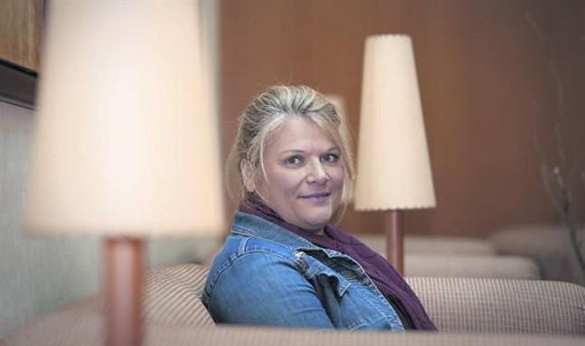Kathryn Bolkovac, en un moment de l’entrevista amb EL PERIÓDICO, a Barcelona. Kathryn Bolkovac, en un moment de l’entrevista amb EL PERIÓDICO, a Barcelona.