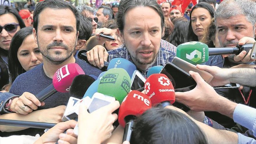 Sánchez no cede a la coalición que reclama Iglesias