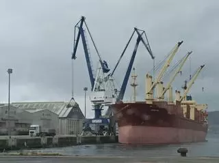 Un año casi de "récord"  en el puerto de Marín: crece un 19% en el primer cuatrimestre
