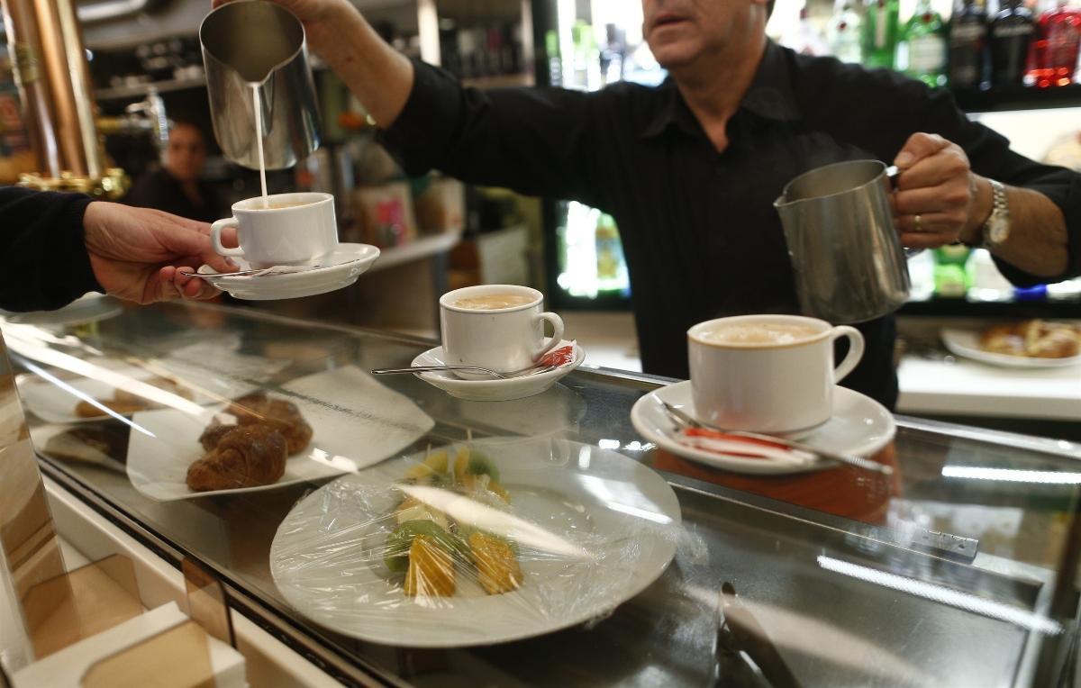 Las bebidas calientes aumentan el riesgo de padecer cáncer de esófago