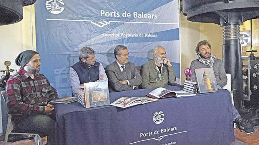 G. Aeneas, R. Jaume, J. Gual de Torrella, J. Pérez de Arévalo y R. Spahni en Far de Portopí.