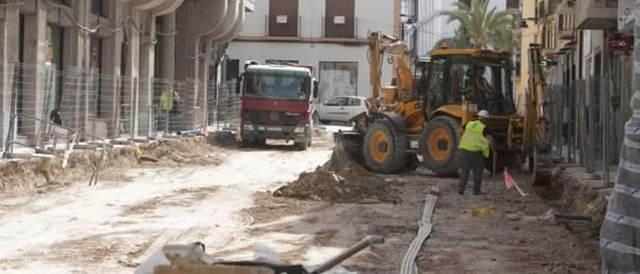 Las obras de M. Valls afrontan las últimas semanas de su completa reurbanización