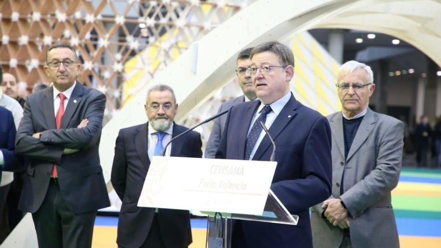 El presidente de la Generalitat, Ximo Puig, en la inauguración de Cevisama, hoy.