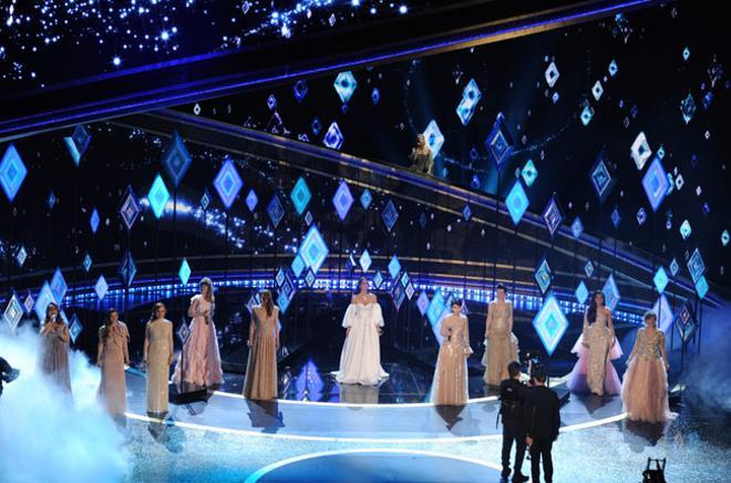 La actuación de Gisela en los Premios Oscar 2020, como la Elsa española de 'Frozen'