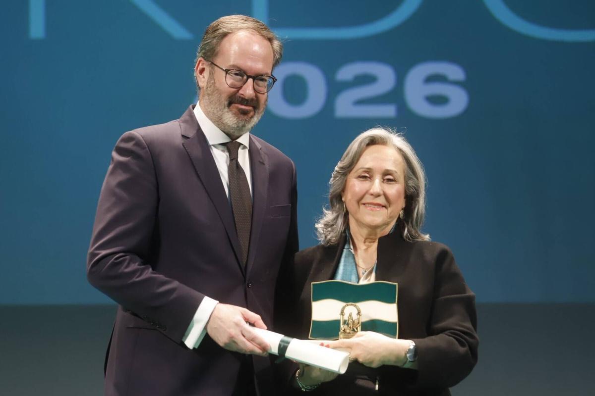 El acto de entrega de las Banderas de Andalucía 2026 de Córdoba, en imágenes