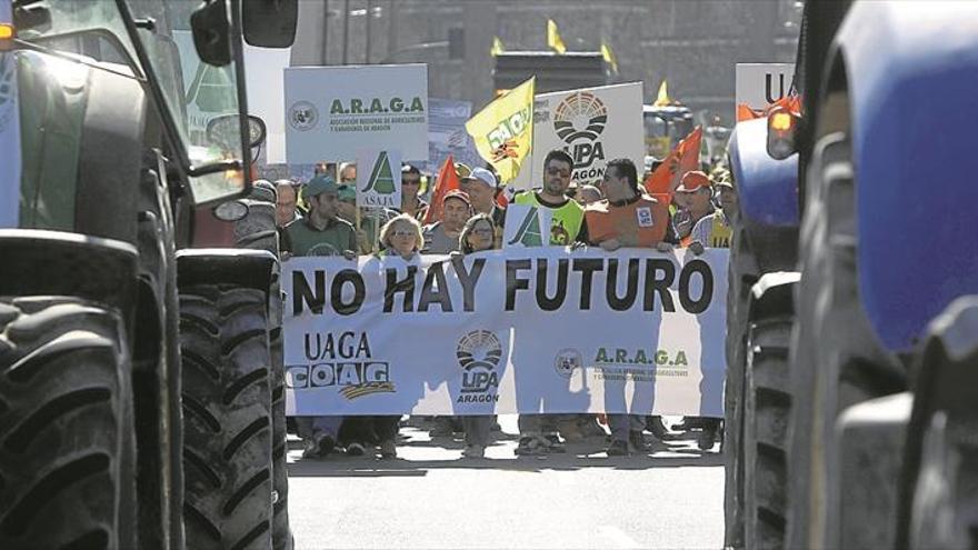 Los agricultores reclaman en la calle más presupuesto