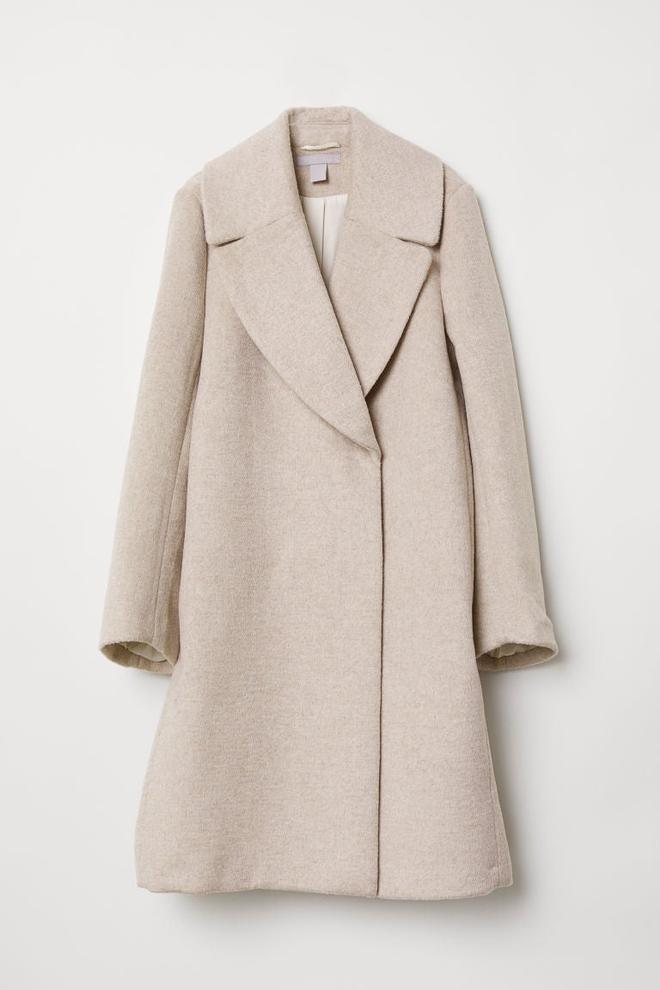Abrigo de lana. (Precio: 68,99 euros)